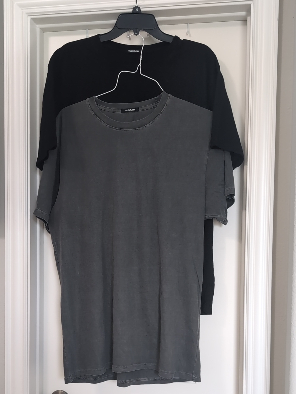 Talentless Men's Black & Gray Short-Sleeve Crewneck Twin Pack